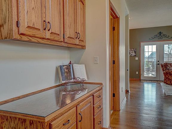 Hub station for extra storage