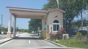 1st image of 20400 NW 7th Ave APT 202