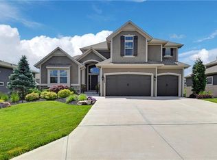 3209 W 156th St, Overland Park, KS 66224