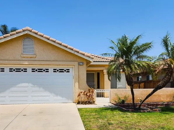 879 Poppyseed Ln, Corona, CA 92881