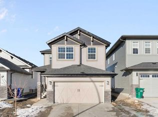 482 S Clydesdale Way, Cochrane, AB T4C 3B5