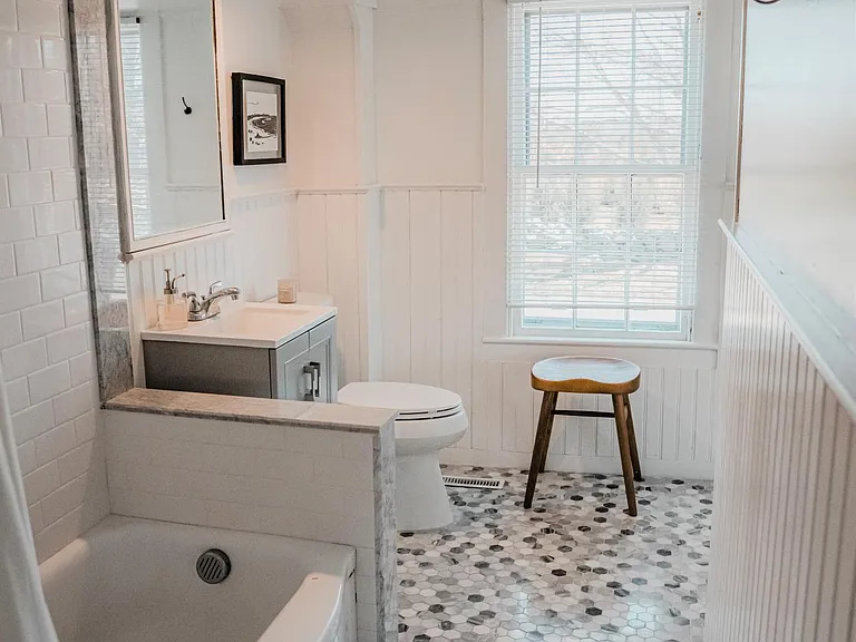 127 Willow Ave — Photo 22