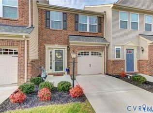 8942 Ringview Dr, Mechanicsville, VA 23116