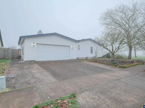 3940 Dogwood Ave SE, Albany, OR 97322