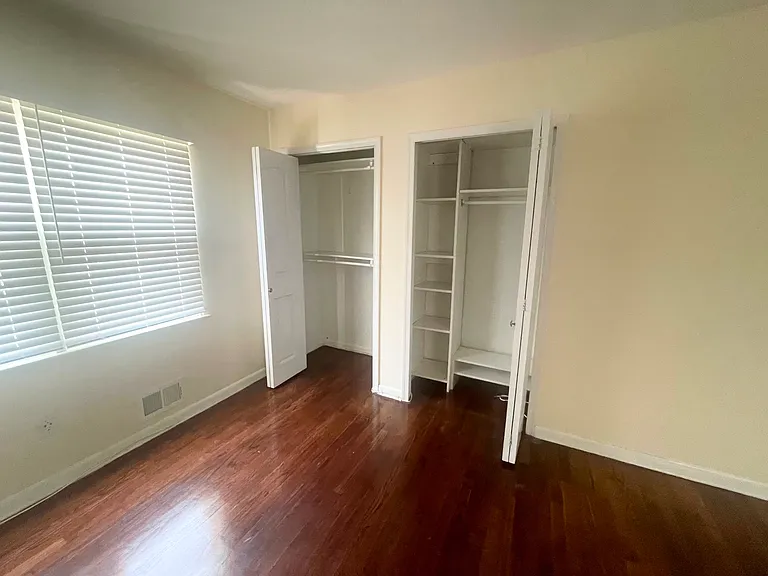 1305 Pleasant Valley Dr — Photo 22