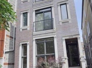 3249 N Racine Ave APT 3, Chicago, IL 60657