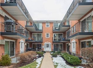 6533 N Northwest Hwy APT 3C, Chicago, IL 60631