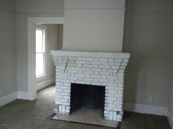 5th image of 52 Cottage Ave