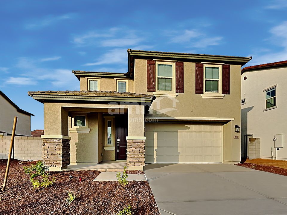 1st image of 832 S 150th Dr