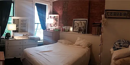 Rented by R New York