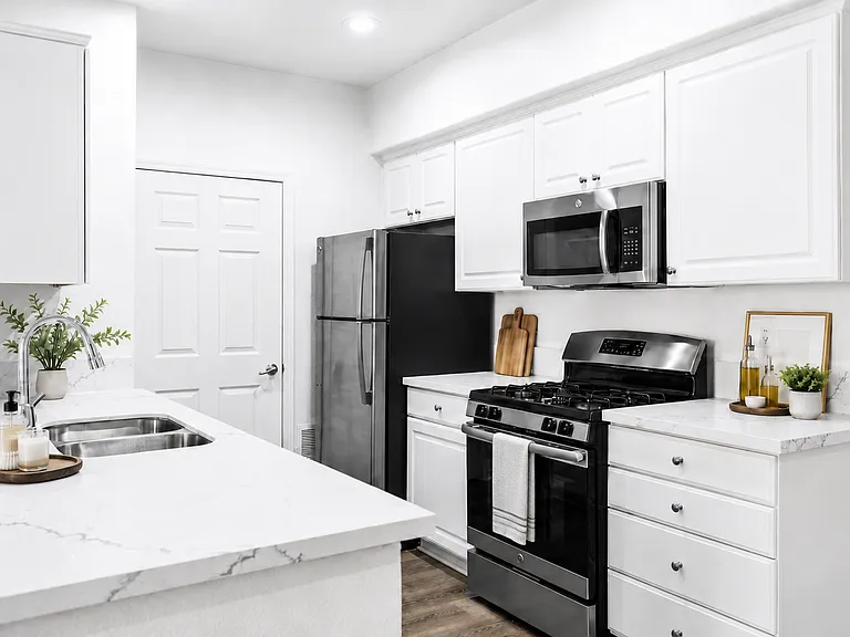 Portofino Apartments Mission Valley — Photo 31