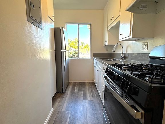 4th image of 3455 La Clede Ave #5