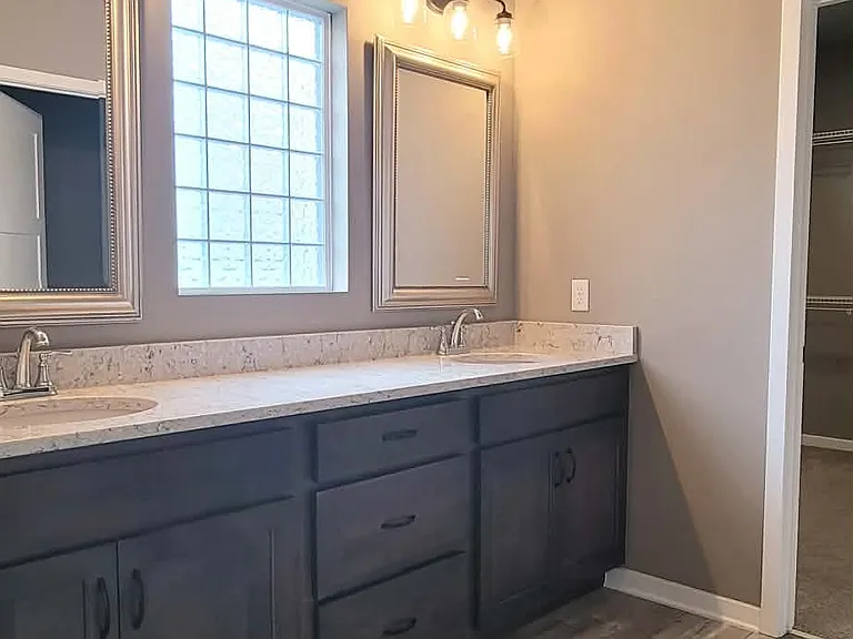 5708 N 181st Ave — Photo 22