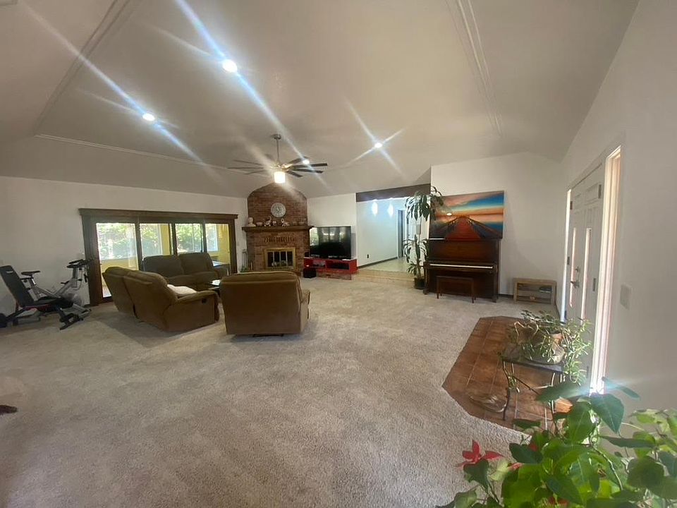 Living room.
