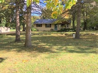 900 N Brookfield Rd, Brookfield, WI 53045