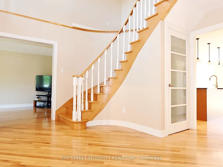 1213 Rosethorne Rd — Photo 17