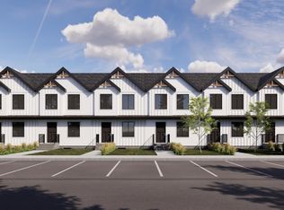 17319 5th St NW #41, Edmonton, AB T6T2G4