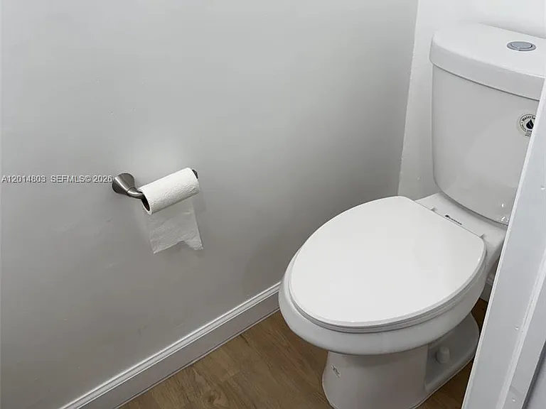 1901 NW South River Dr #56-F — Photo 11