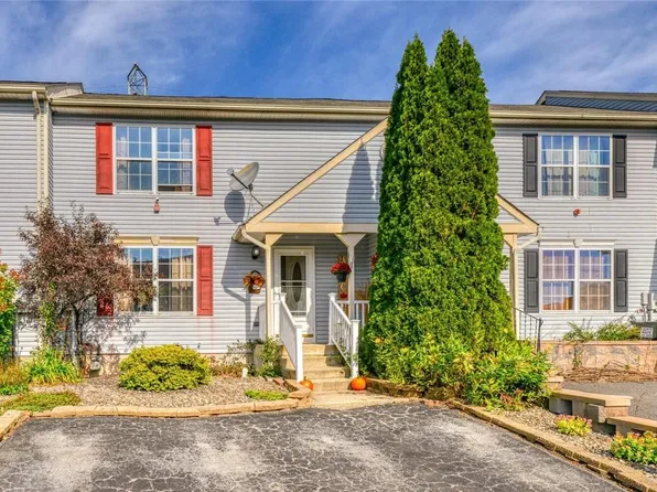 21 Marian Court, Warwick, NY 10990