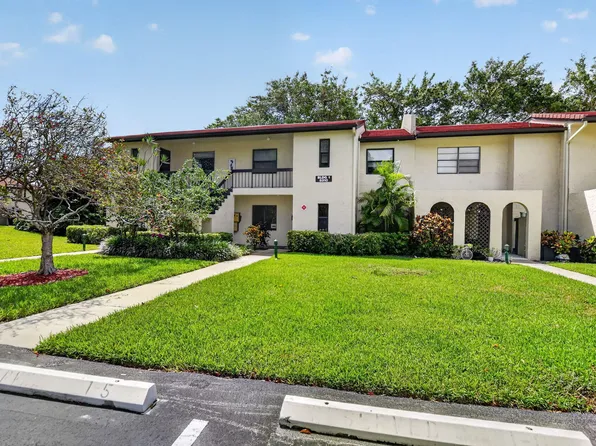 8310 Casa Del Lago #D, Boca Raton, FL 33433