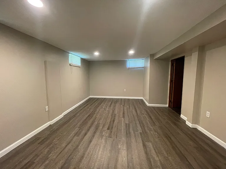 24410 Colgate St — Photo 17