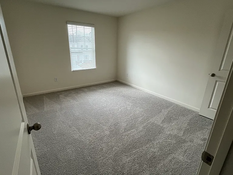 73 Rowlett Pl — Photo 19