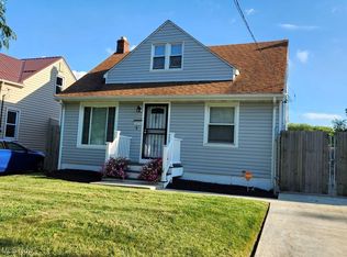 14036 Rockside Rd, Maple Heights, OH 44137