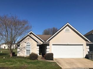 379 Kirkcauldy Dr, Starkville, MS 39759