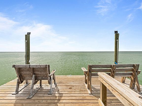 4th image of 614 Copano Ridge Rd