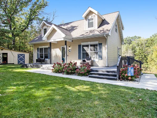 8595 Gatewood Rd, Howard City, MI 49329