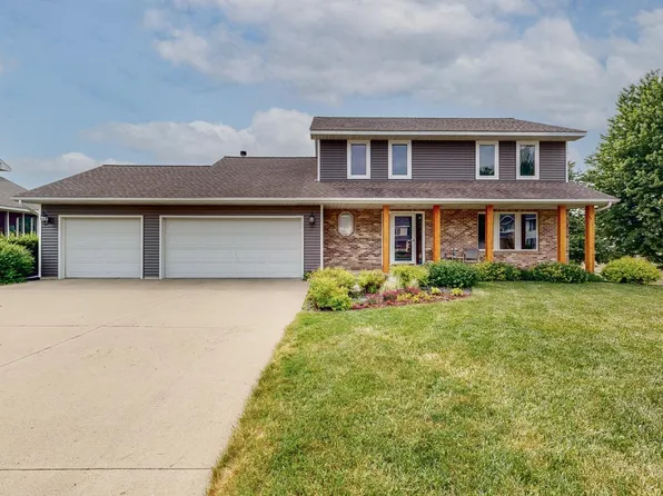 606 Lapoint Dr SE, Stewartville, MN 55976