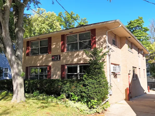 2212 Regent Street