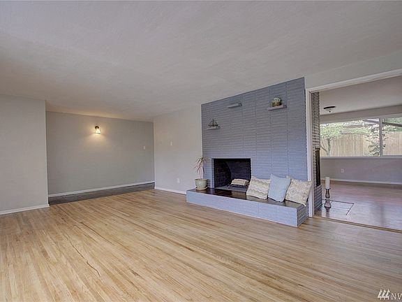 5th image of 3001 Edgewood Dr SE
