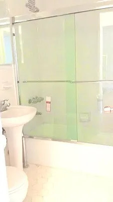 Rented by Manhattan Connection | media 4