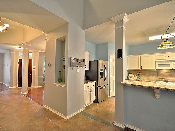 5th image of 1319 Durbin Way