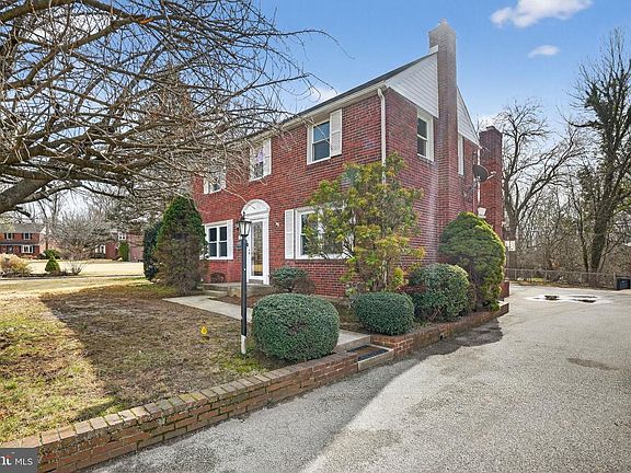 2nd image of 616 Hey Ln