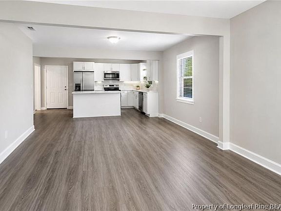 2nd image of 110 W Sunset Dr