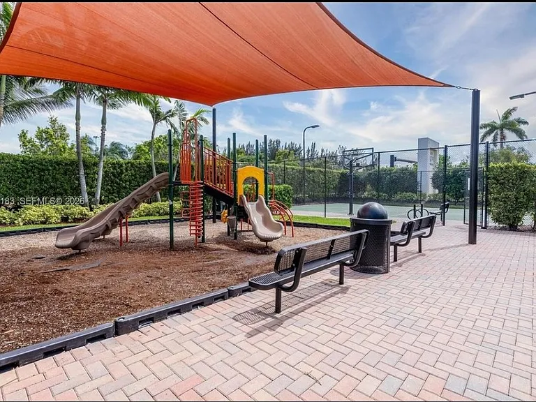20914 NW 1st Dr — Photo 34