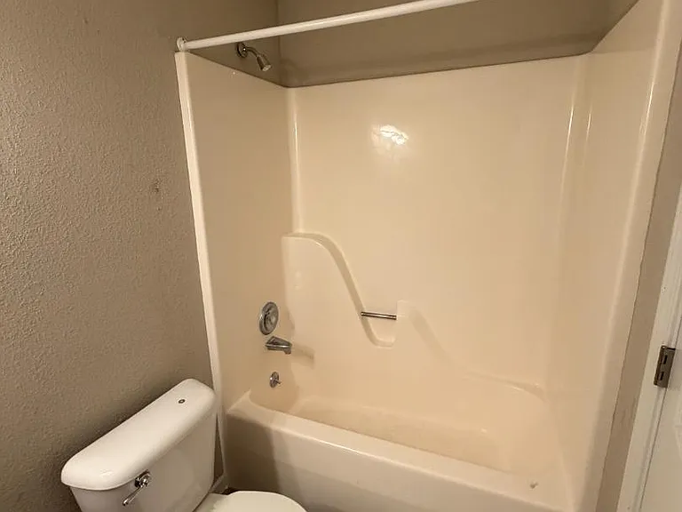 Unit Photo