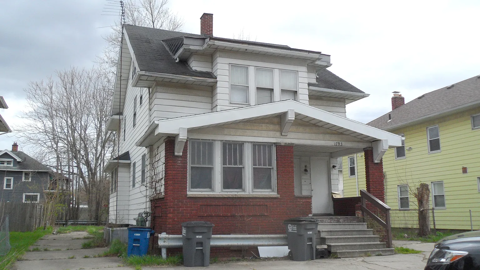 1793 W Bancroft St photo 1