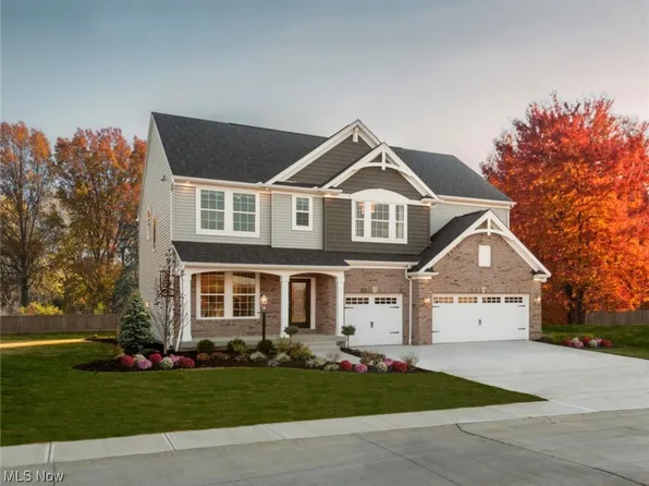 36874 Amalfi Rd, North Ridgeville, OH 44039