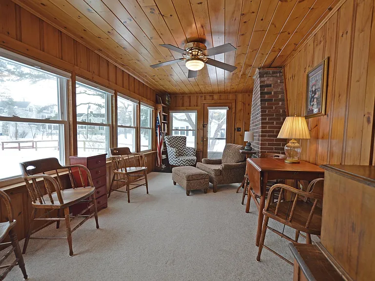 604 Kings Hwy — Photo 12