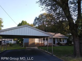 605 W Crestview St, Springfield, MO 65807