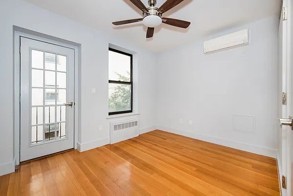 Rented by Bold New York | media 21