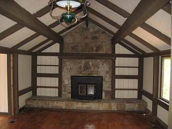 3rd image of 9355 Indian Springs Dr