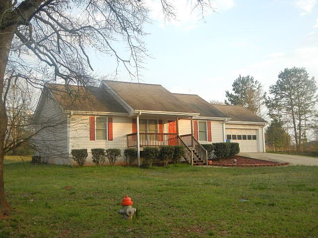 1st image of 135 Mulberry Ln #1