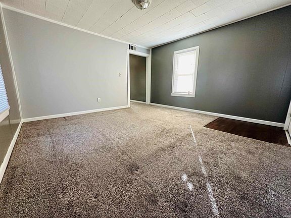 5th image of 1720 S Fares Ave
