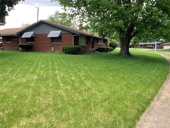 2nd image of 724 Coleridge Ave