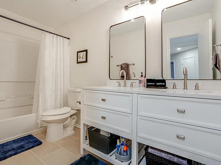 734 Barrow Peak — Photo 25