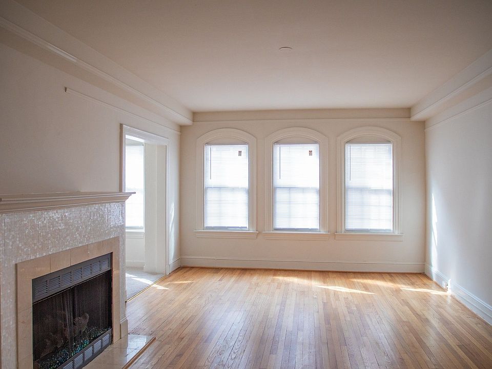Available Unit 101